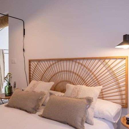 Apartamento Junto A Hospital Real Apartment Granada Exterior photo