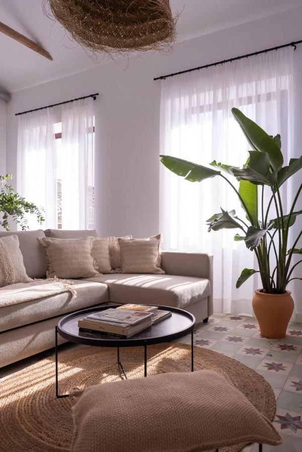 Apartamento Junto A Hospital Real Apartment Granada Exterior photo